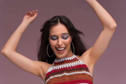 Why Body Shimmer Is Popular for Festive and Party Looks