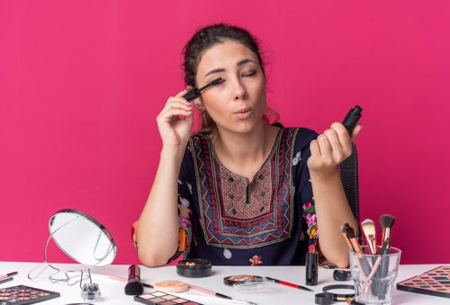 How to Compare Illuminating Makeup Products