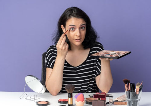 What to Know Before Choosing Illuminating Makeup
