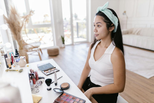 Hybrid Skincare-Makeup Products Suit Busy Lifestyles of Indian Consumers