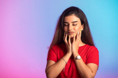 Illuminating Moisturizers Address Dual Skincare and Glow Needs in India