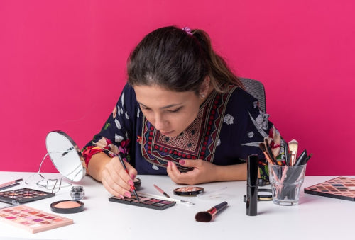 How to Choose Beauty Products for College, Work, and Parties