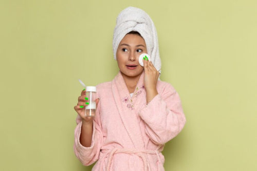 How Face Toners Fit Into a Skincare Routine