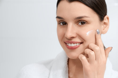 Why Lightweight Sunscreens Support Daily Protection Without Heaviness