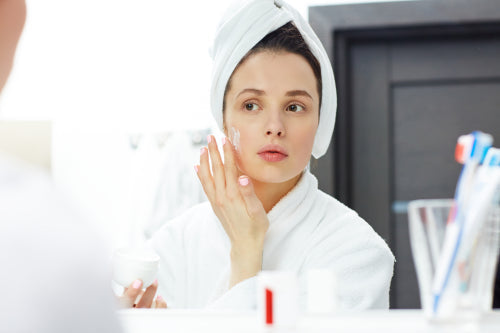 Exploring Options for Hydrating Yet Non-Greasy Daily Creams