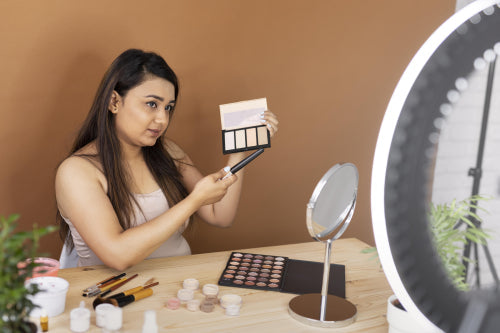 How Multi-Use Products Simplify Versus Specialized Beauty Routines