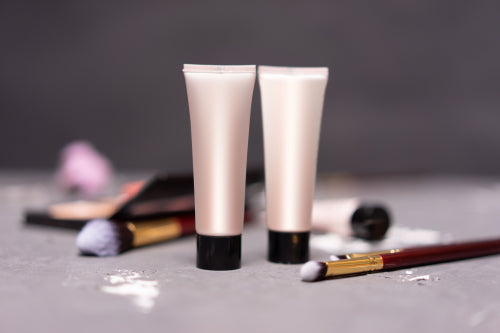 What Makes Oil-Control Primers Effective in Humid Conditions